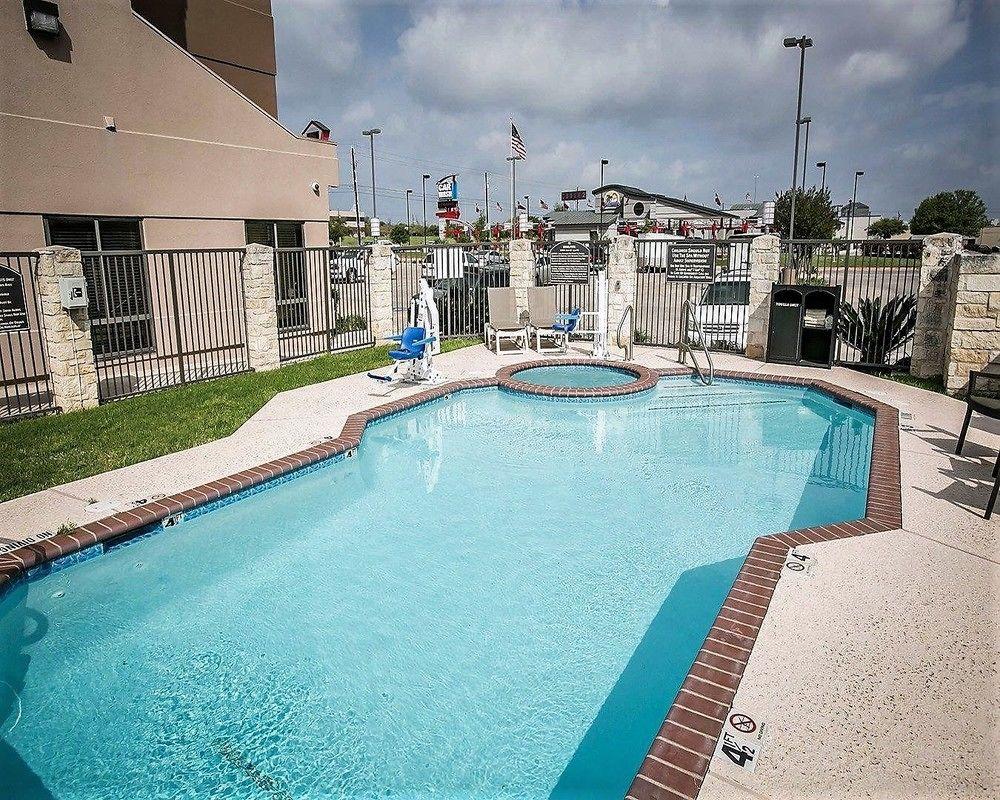 Comfort Suites Austin Nw Lakeline Exteriör bild