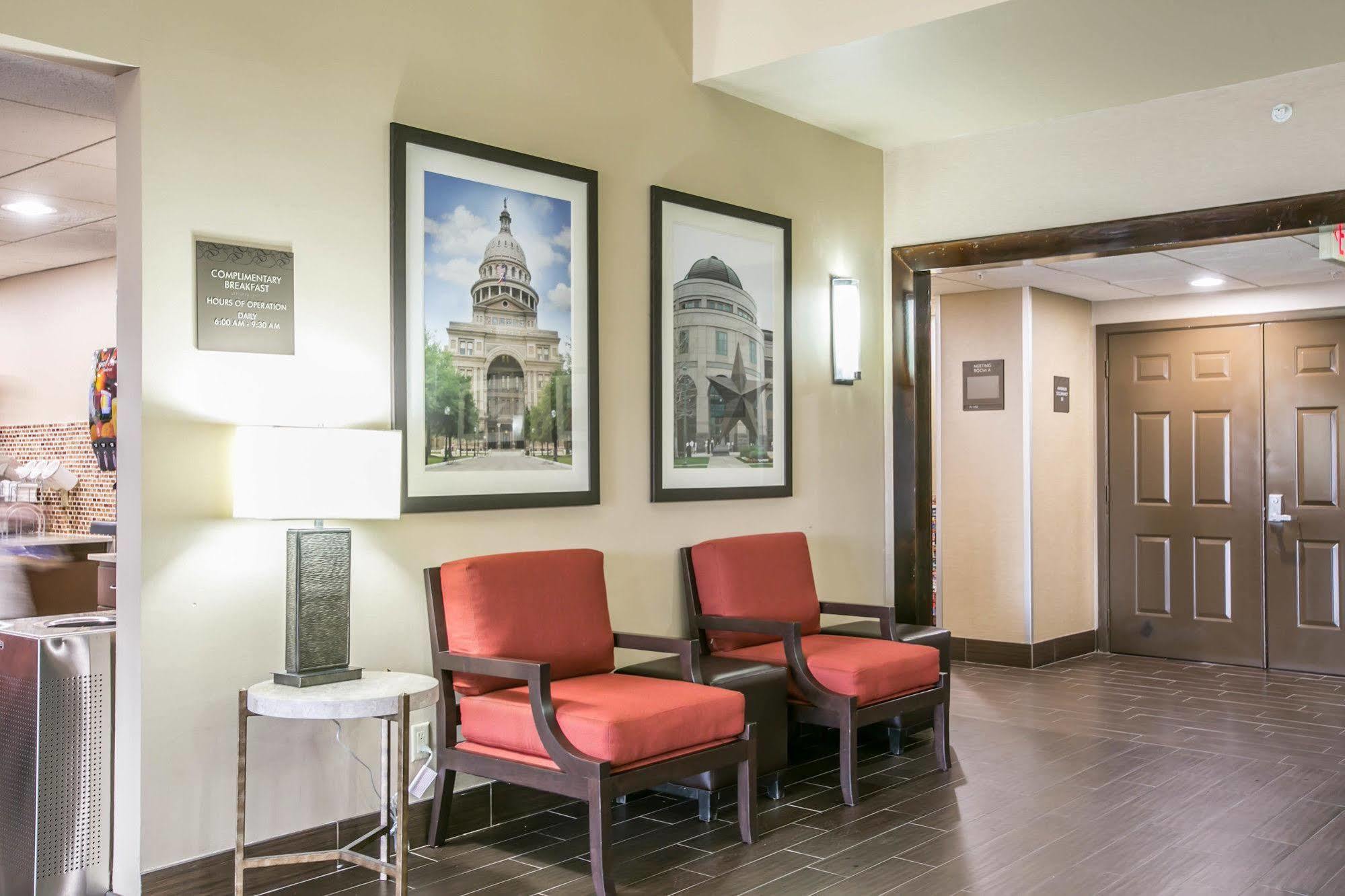 Comfort Suites Austin Nw Lakeline Exteriör bild
