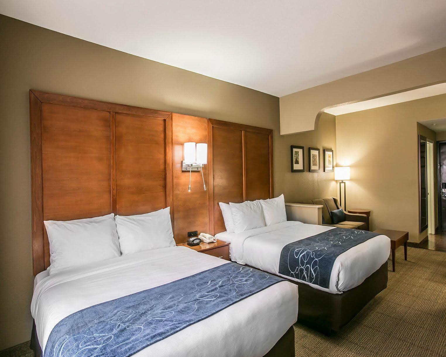 Comfort Suites Austin Nw Lakeline Exteriör bild